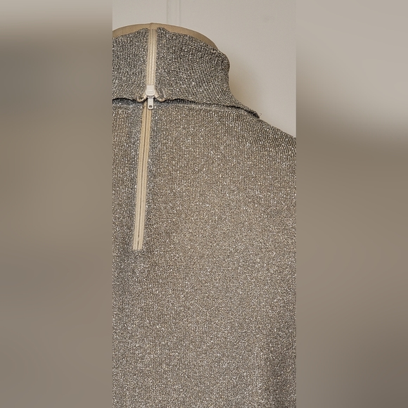 Vintage shiny silver turtleneck top with zipper. - Picture 3 of 6